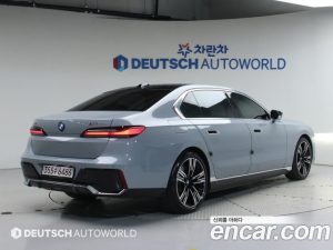 BMW 7-Series 750e xDrive M Sport 2023 года из Южной Кореи