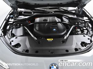 BMW 7-Series 750e xDrive M Sport 2023 года из Южной Кореи