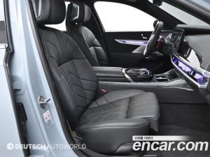 BMW 7-Series 750e xDrive M Sport 2023 года из Южной Кореи