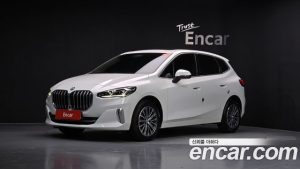 BMW 2-Series 220i Luxury 2023 года из Южной Кореи