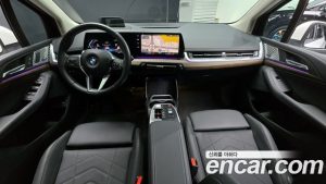BMW 2-Series 220i Luxury 2023 года из Южной Кореи