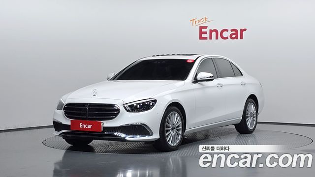 Mercedes-Benz E-Class E250 Exclusive 2023 года из Кореи