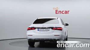 Mercedes-Benz E-Class E250 Exclusive 2023 года из Южной Кореи