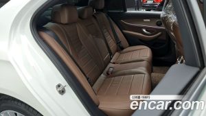 Mercedes-Benz E-Class E250 Exclusive 2023 года из Южной Кореи
