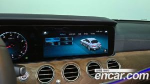 Mercedes-Benz E-Class E250 Exclusive 2023 года из Южной Кореи