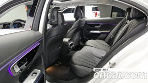 Mercedes-Benz E-Class E200 Avantgarde 2025 года из Южной Кореи