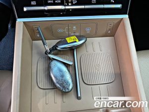 Hyundai Santafe HEV 1.6 2WD 2024 года из Южной Кореи