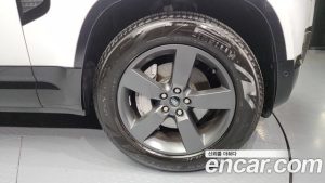 Land Rover Defender 130 D300 X- HSE 2024 года из Южной Кореи