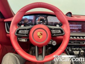 Porsche 911 CARRERA 4 Cabriolet 2024 года из Южной Кореи