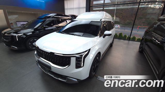 Kia Canival HEV 9-Seater HI-Limousine (Specialized Company) 2026 года из Кореи