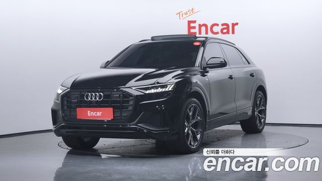 Audi Q8 50 TDI 4WD Premium 2023 года из Кореи