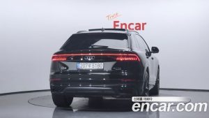 Audi Q8 50 TDI 4WD Premium 2023 года из Южной Кореи