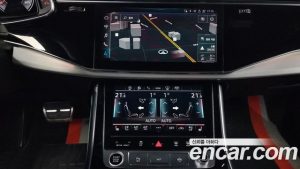 Audi Q8 50 TDI 4WD Premium 2023 года из Южной Кореи