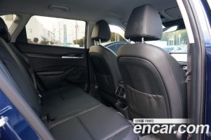 Kia Seltos Бензин 1.6 Turbo 2WD 2024 года из Южной Кореи