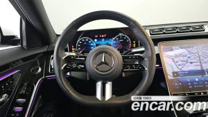 Mercedes-Benz S-Class S500 4MATIC 2023 года из Южной Кореи