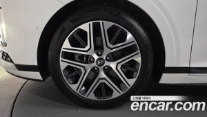Hyundai Grandeur 2.5 Бензин 2WD 2025 года из Южной Кореи