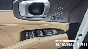 Kia Sorento Бензин 2.5T 2WD 2024 года из Южной Кореи