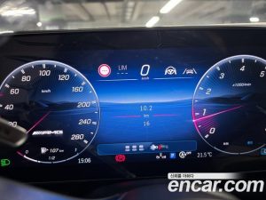 Mercedes-Benz GLC-Class AMG GLC43 4MATIC 2025 года из Южной Кореи