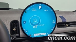 Mini Cooper Favoured 2025 года из Южной Кореи