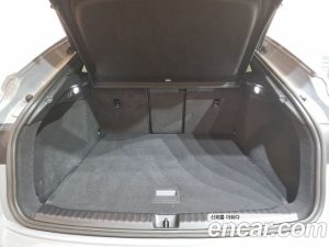 Audi Q4 e-tron 40 Premium Sportback 2023 года из Южной Кореи