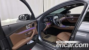 Mercedes-Benz E-Class E250 Exclusive 2023 года из Южной Кореи