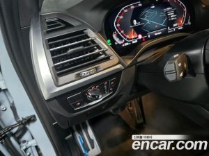 BMW X3 xDrive 20i M Sport 2023 года из Южной Кореи