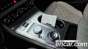 Genesis GV70 2.5T Бензин 2WD 2025 года из Южной Кореи