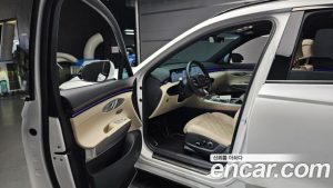 Genesis GV70 2.5T Бензин 2WD 2025 года из Южной Кореи