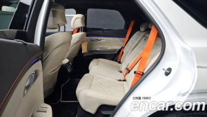 Genesis GV70 2.5T Бензин 2WD 2025 года из Южной Кореи
