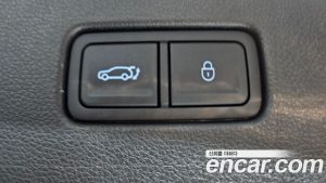 Genesis GV70 2.5T Бензин 2WD 2025 года из Южной Кореи