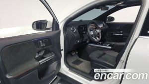 Mercedes-Benz GLA-Class GLA250 4MATIC 2023 года из Южной Кореи