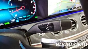 Mercedes-Benz E-Class E350 4MATIC Exclusive 2023 года из Южной Кореи