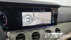Mercedes-Benz E-Class E350 4MATIC Exclusive 2023 года из Южной Кореи