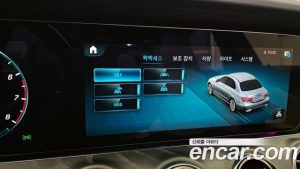 Mercedes-Benz E-Class E350 4MATIC Exclusive 2023 года из Южной Кореи