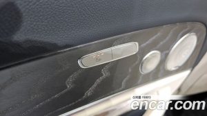 Mercedes-Benz E-Class E350 4MATIC Exclusive 2023 года из Южной Кореи