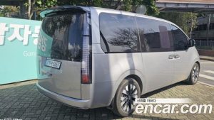Hyundai Staria 4WD Lounge 9-Seater 2025 года из Южной Кореи