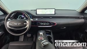 Genesis GV70 2.5T Бензин AWD 2024 года из Южной Кореи