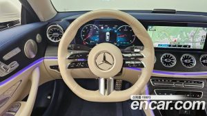 Mercedes-Benz E-Class E300d 4MATIC Coupe 2023 года из Южной Кореи