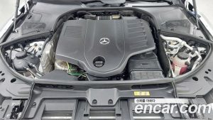 Mercedes-Benz S-Class S450L 4MATIC 2024 года из Южной Кореи