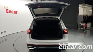 Volkswagen Tiguan 2.0 TDI Prestige 2022 года из Южной Кореи