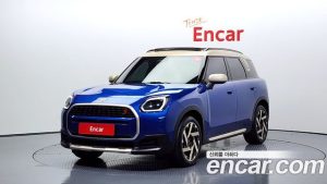 Mini Countryman ALL4 Favoured 2024 года из Южной Кореи