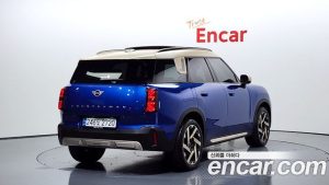 Mini Countryman ALL4 Favoured 2024 года из Южной Кореи