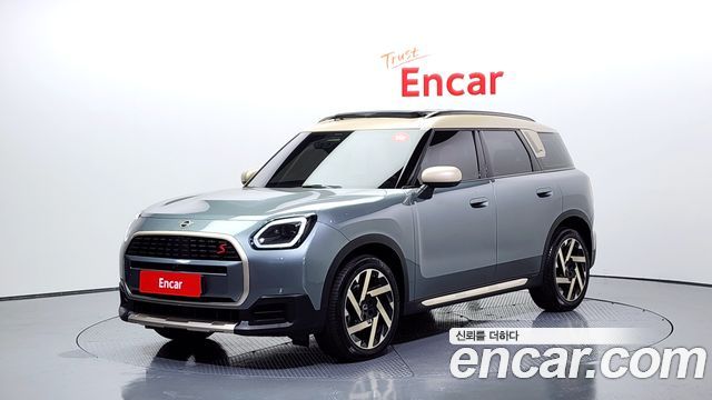Mini Countryman ALL4 Favoured 2024 года из Кореи