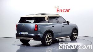 Mini Countryman ALL4 Favoured 2024 года из Южной Кореи