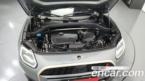 Mini Countryman ALL4 Favoured 2024 года из Южной Кореи