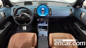 Mini Countryman ALL4 Favoured 2024 года из Южной Кореи