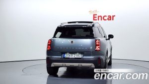 Mini Countryman ALL4 Favoured 2024 года из Южной Кореи