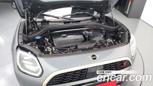 Mini Countryman ALL4 Favoured 2024 года из Южной Кореи