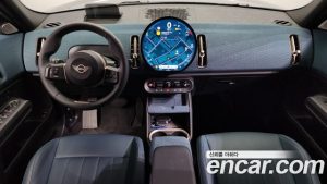 Mini Countryman ALL4 Favoured 2024 года из Южной Кореи