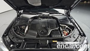 Mercedes-Benz S-Class S450L 4MATIC 2023 года из Южной Кореи